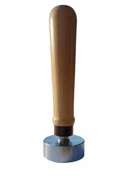 UCHWYT MAGNETYCZNY Z RĄCZKĄ N55x20/15,5 - 140kg